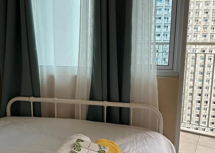 Modern & Cozy Two Br In Jazz Residences Makati